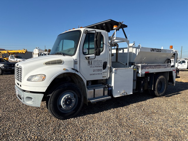 2011 Freightliner M2 106 4x2 Hot Patch Truck