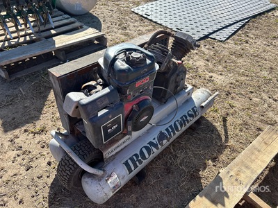Iron Horse IHTT60G-BS 11 cfm Mobile 10 gal Air Compressor