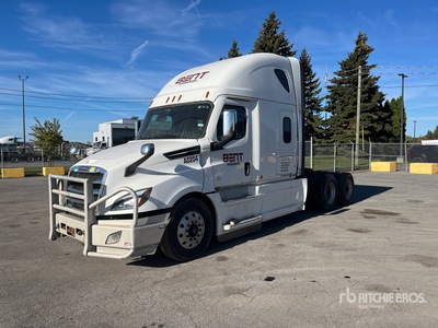 2020 Freightliner Cascadia 126 6x4 T/A Sleeper Truck Tractor