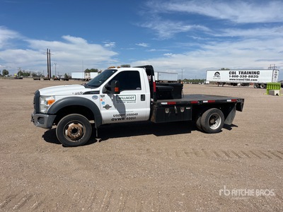 2016 Ford F-550 4x2 Flatbed Truck