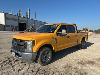 2019 Ford F-250 XL 4x2 Crew Cab Pickup