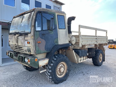 2003 Stewart & Stevenson M1078A1 LMTV 4x4 Cargo Truck