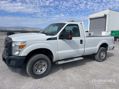 2015 Ford F-250 XL 4x4 بيك اب
