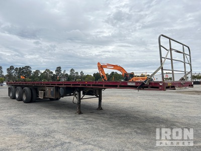 1993 Southern Cross 13.2 m Tri/A Flatbed Trailer