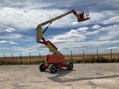 2005 JLG 600AJ 4WD Diesel Articulating Boom Lift