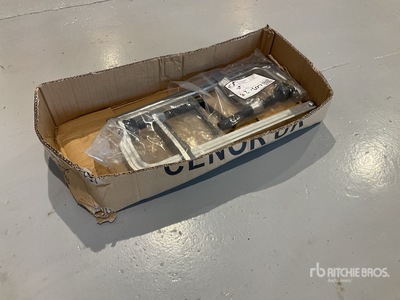 Quantity of (2) Heavy Duty Screw Welding Clamps 300mm X 120mm