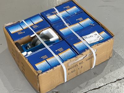 Quantity of (6) 3 speed Hand Winches 2500lbs capacity Winch