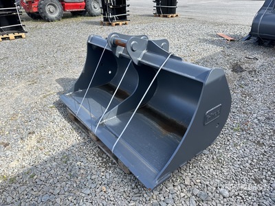 Strickland 72 in Excavator Bucket - Fits Hitachi ZX130