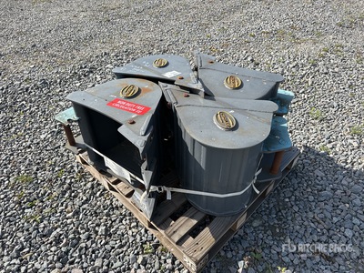 Quantity of (4) Strickland 18 in Excavator Bucket - Fits Martin Type MH03