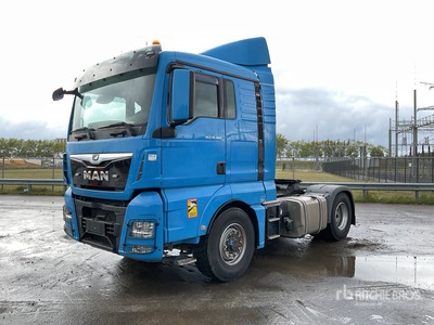 2017 MAN TGX 18.460 4x4 HydroDrive S/A Sleeper Truck Tractor