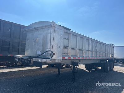 2001 East 28 ft T/A Aluminum Remolque banera