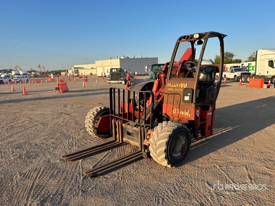 2015 Manitou TMT55FLHT 5500 lb 3x3 Chariot élévateur sur camion
