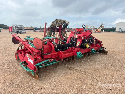 2008 Kverneland Accord Combine De Semis Repliable 4 m 3-Point Air Seeder