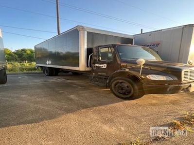 2018 Freightliner M2 106 Kastenwägen (Inoperable)