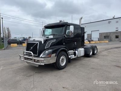 2015 Volvo VNL T/A Sleeper Truck Tractor