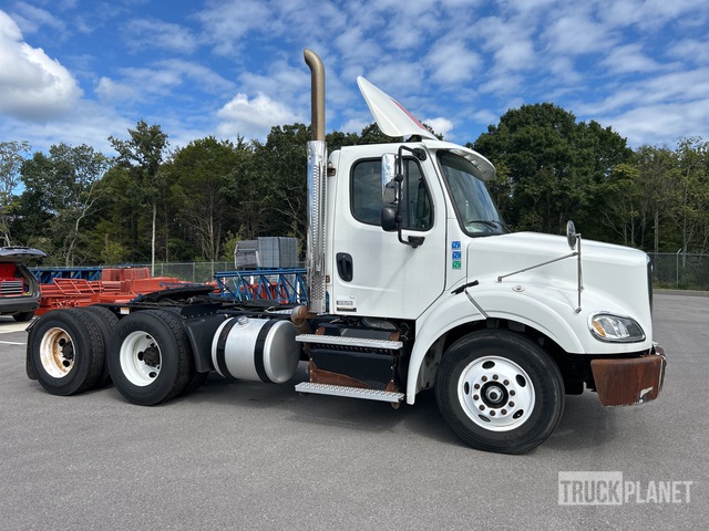 CAMIóN 2016 FREIGHTLINER