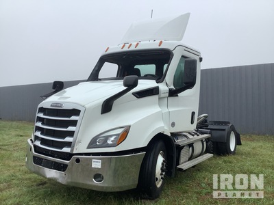 2021 Freightliner PE116DC 4x2 S/A Day Cab Truck Tractor