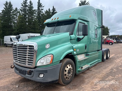 2015 Freightliner Cascadia 125 6x4 T/A Sleeper Truck Tractor (Inoperable)