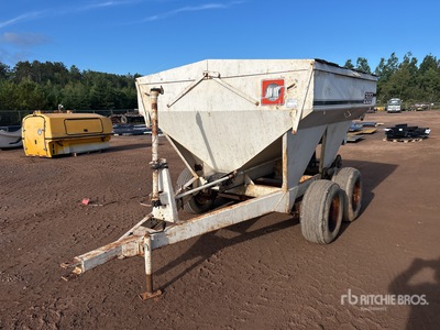 Wilmer 500 41 in T/A Fertilizer Spreader