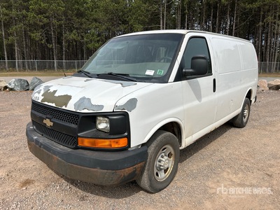 2010 Chevrolet Express 2500 Cargo Van