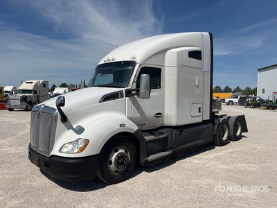 2022 Kenworth T680 6x4 T/A Sleeper Truck Tractor