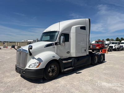 2022 Kenworth T680 6x4 T/A Sleeper Truck Tractor