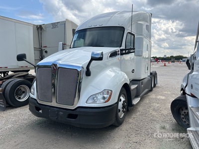 2021 Kenworth T680 6x4 T/A Sleeper Truck Tractor