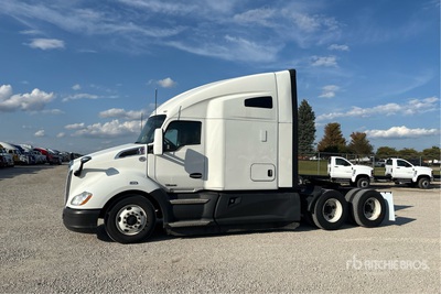 2021 Kenworth T680 6x4 T/A Sleeper Truck Tractor