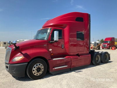 2018 International LT625 6x4 Cabeza Tractora Cabina Dormitorio