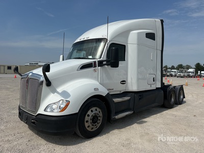 2021 Kenworth T680 6x4 تراكتور شاحنة كابينة النوم (ثنائية المحور)