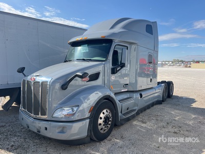 2020 Peterbilt 579 6x4 T/A Sleeper Truck Tractor (Inoperable)