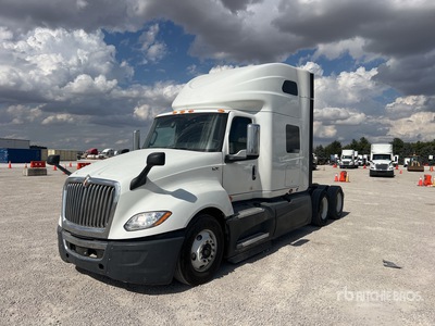 2018 International LT625 6x4 Cabeza Tractora Cabina Dormitorio