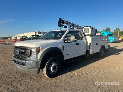 2020 Ford F-550 XL 4x4 Crew Cab Camion de service