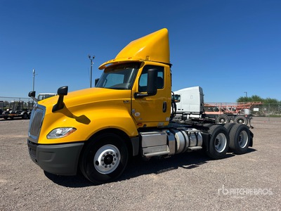 2019 International LT625 6x4 تراكتور شاحنة نهارية (ثنائية المحور)