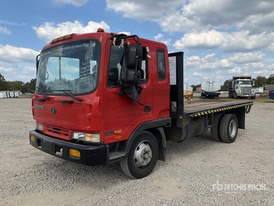 2000 Bering MD-26 4x2 Flatbed Truck