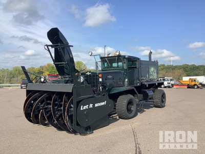 1978 Oshkosh 4x4 Diesel engine driven 8' SnoGo snowblower Snow Plow Truck