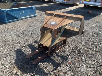 2019 Conquip EA010AP-02000 Pallet Forks