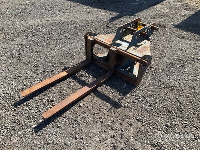 2020 Conquip EA010AP-01000 Pallet Forks