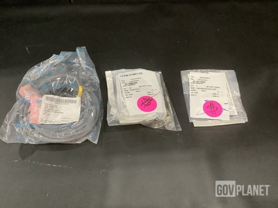 (4) Semiconductor Devices, (104) Flat Washers & Assorted Items
