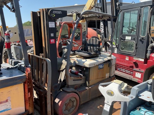 2011 Crown FC4520-60