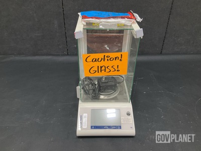 Mettler-Toledo ML204T/00 Analytical Balance