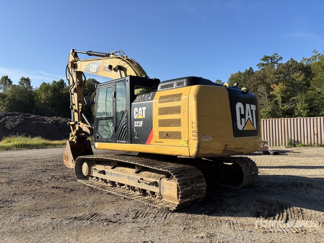 EXCAVADORA 2016 CATERPILLAR 323F