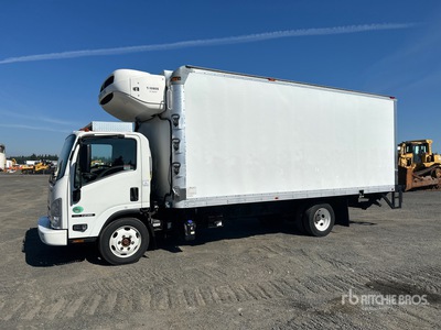 2016 Isuzu NRR 4x2 冷蔵トラック