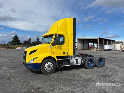 2019 Volvo VNR300 6x4 T/A Day Cab Truck Tractor