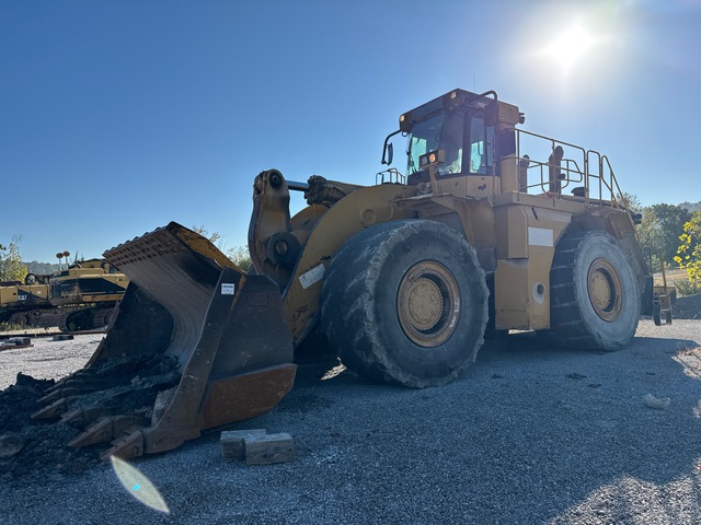 2005 Caterpillar 990