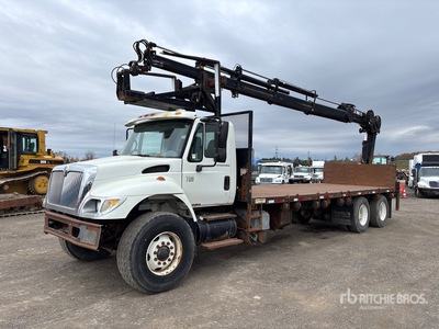 Hiab 175-4 6200 kg Straight Boom on 2004 International 70S 6x4 Autocarro con braccio sollevamento