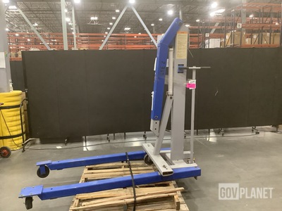 OTC Portable Floor Crane