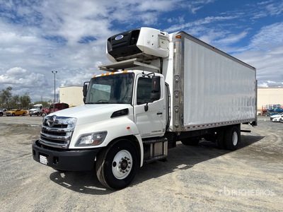 2018 Hino 268 4x2 Autocarro frigorifero
