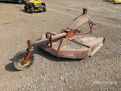 Massey Ferguson 58 5 ft 3-Point Hitch Rotary Cutter