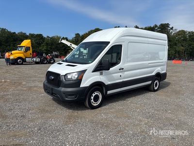2021 Ford Transit 250 Cargo Van
